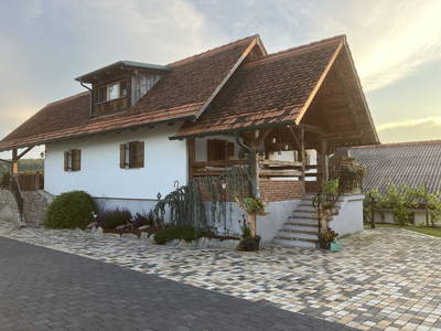 Bild 2 aus  Gschmairer Sonnenhäuschen