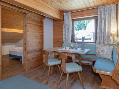 Bild 18 aus  Pleschinhof