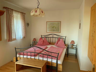 Bild 55 aus  Weingut & Buschenschank Pölzl