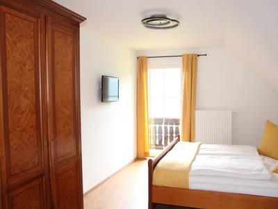 Bild 72 aus  Pirkerhof