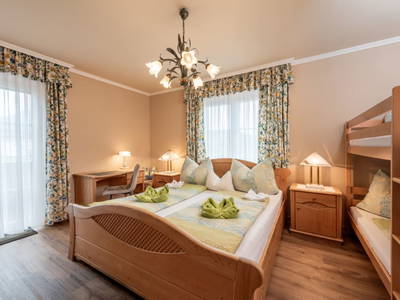 Bild 28 aus  Santnergut