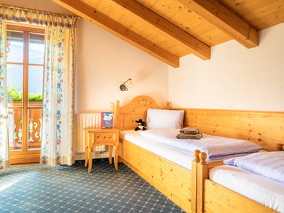 Bild 70 aus  Ederbauer