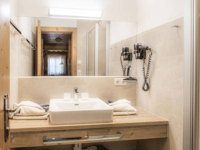 Bild 76 aus  Obersteffengut