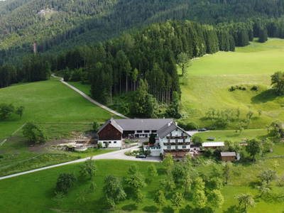 Bild 3 aus  Bruderhof