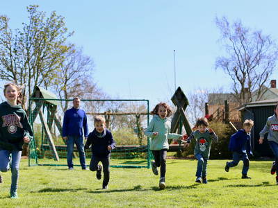 Spiel & Spaß mit den Kindern auf dem Ferienhof Wulff