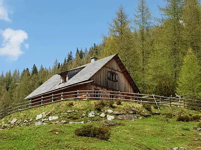 Bild 2 aus  Denggn Almhütte