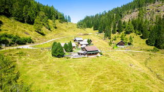 Almhütte Pucher aus Lurnfeld