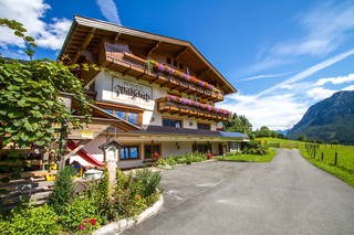 Wildschütz aus Unken