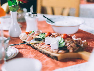 Köstliche Spezialitäten von unserem Hof und der Region