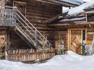 Bild 36 aus  Schloif Troadkastn