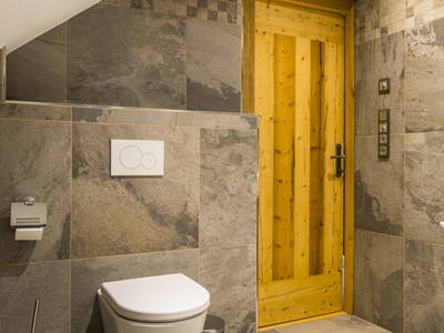 Bild 100 aus  Pöllitzgut