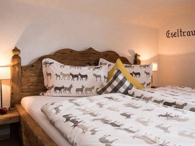 Eseltraum Schlafzimmer 1