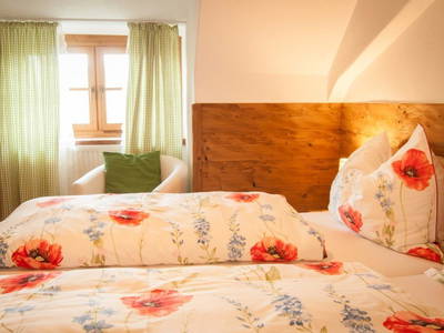 Schlafzimmer im Zehna Stüberl