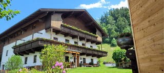 Baby und Kinderbauernhof Happmannhof aus Gallzein