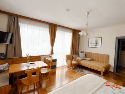 Bild 86 aus  Kleelehof