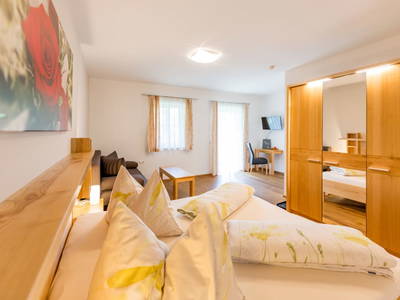 Bild 57 aus  Weberhof