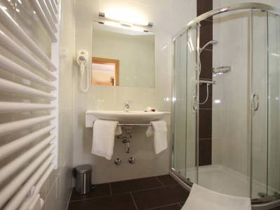 Bild 110 aus  Panorama Hof Fa. Sereinig