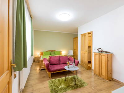 Bild 24 aus  Weingut-Gästehaus zum Schwalbennest