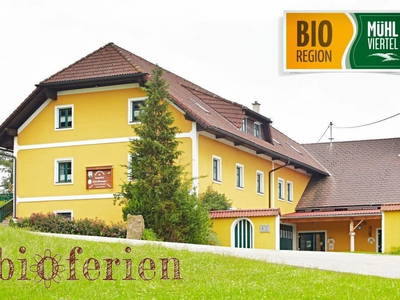 Bild 2 aus  Lamahof Weixlbaumer