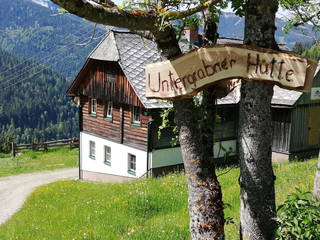 Untergrabner Hütte aus Aigen im Ennstal