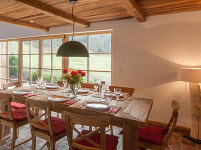 Bild 8 aus  Tiroler Bauernhaus ausgebaut zu einem exklusiven Chalet in den Kitzbüheler Alpen