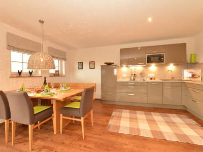 Bild 6 aus  ALPENHAUS Steiner