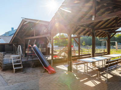 Bild 24 aus  Poenenhof