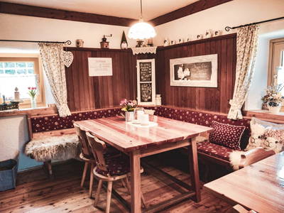 Bild 8 aus  Nussbolterhube