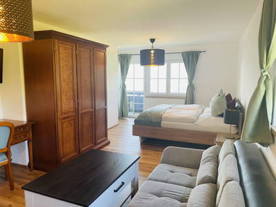 Bild 80 aus  Pirkerhof