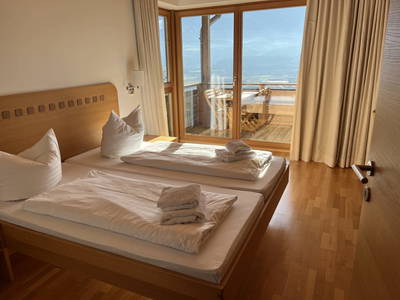 Bild 103 aus  Karlhof