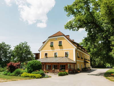 Bild 2 aus  Zehenthof