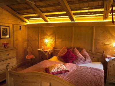 Bild 12 aus  Schloif Troadkastn