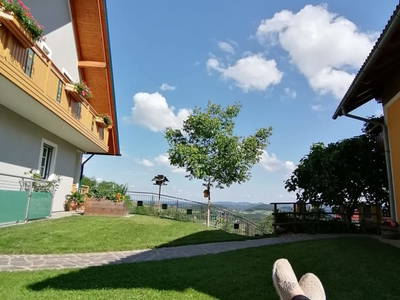 Bild 9 aus  Weingut Stoff