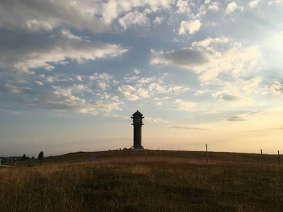 Feldbergturm im Abendlicht