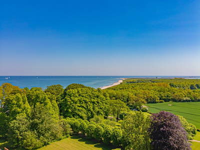 Bild 2 aus  Ostseeblick auf Gut Oehe