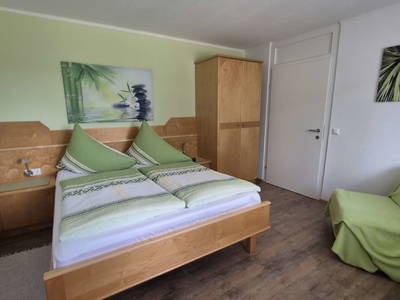 Bild 49 aus  Oranhof