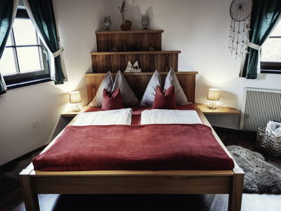 Bild 5 aus  Moarhofer - Romantikhütte mit Familienflair