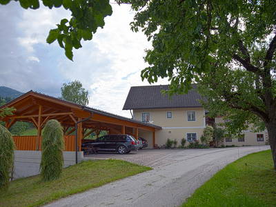 Ferienhaus m.Carport