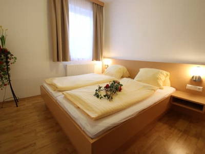 Bild 101 aus  Panorama Hof Fa. Sereinig