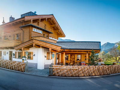 Bild 2 aus  Klampfererhof - der Hof am See