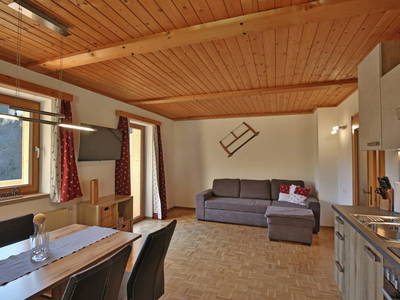 Bild 53 aus  Alpboden