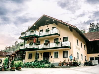 Bild 2 aus  Tobelmühlhof