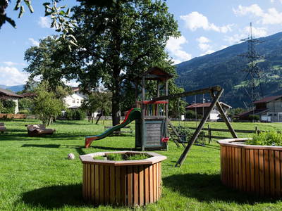 Bild 110 aus  Paulerhof