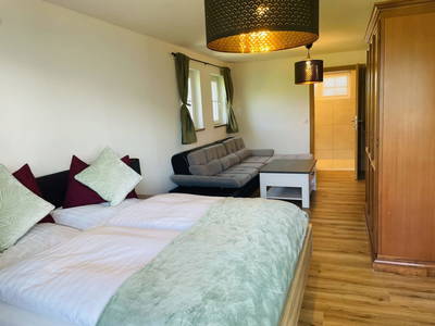 Bild 77 aus  Pirkerhof