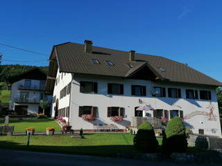 Schneiderbauerhof aus Weyregg am Attersee