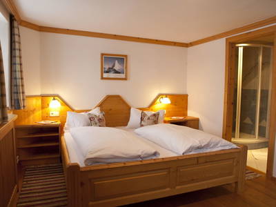 Bild 75 aus  Dorfergut