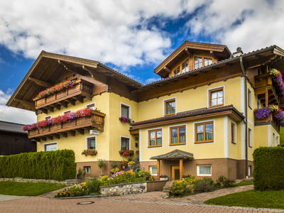 Bild 2 aus  Bleiwanghof