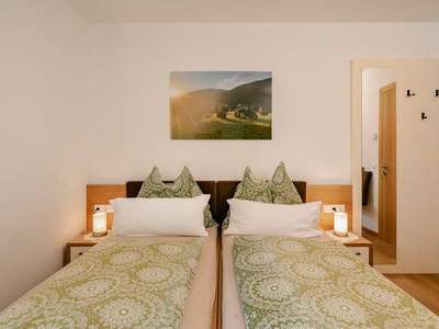 Bild 48 aus  Rasdorferhof