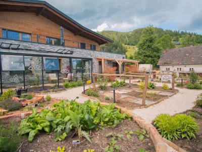 Bild 40 aus  Brahmahof