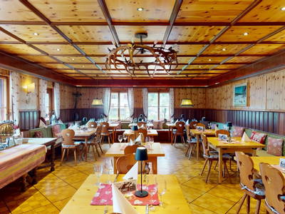 Bild 98 aus  Schlosswirt